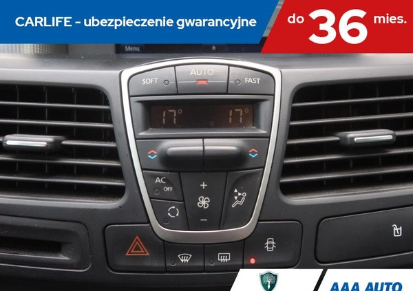 Renault Laguna cena 31000 przebieg: 274671, rok produkcji 2014 z Barczewo małe 254